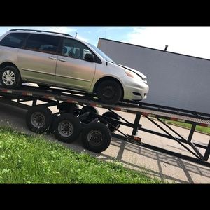 Meet your Posher, Victor